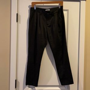 GAP Crop Pleat Dressy Pants